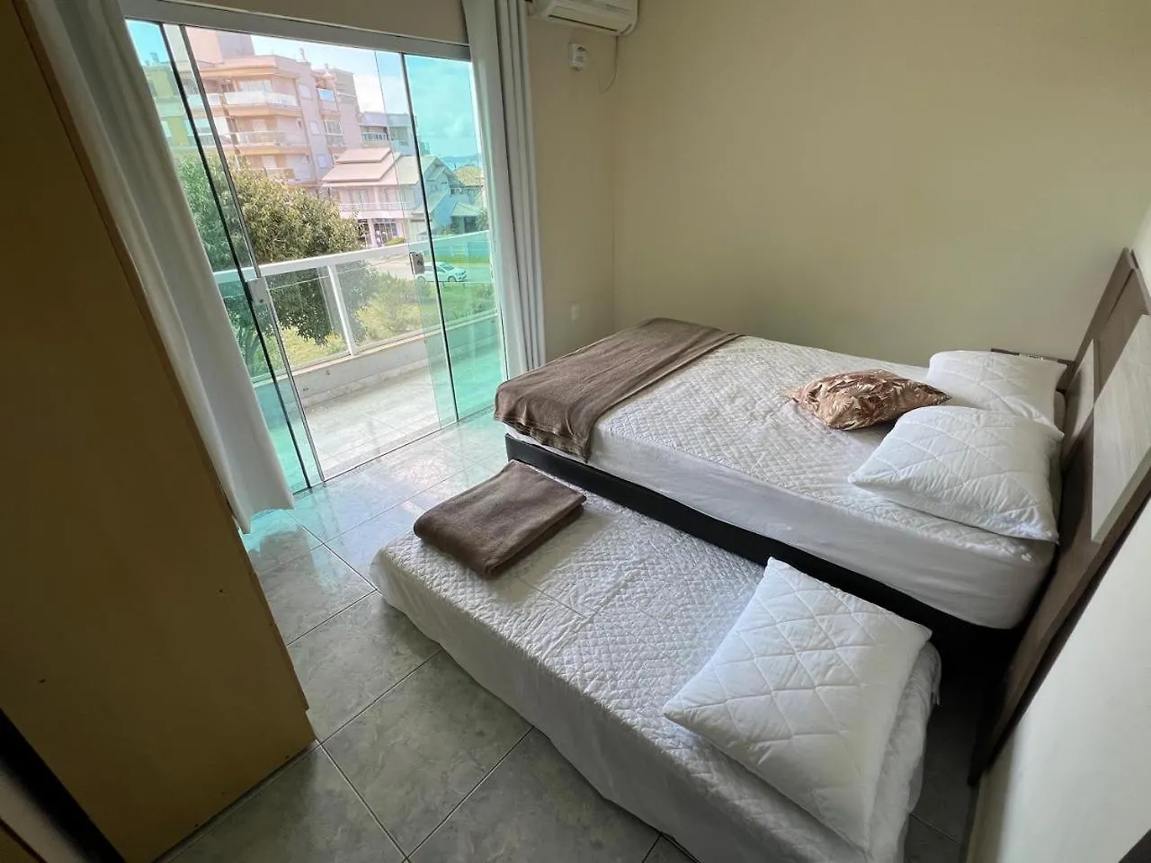 Lejlighed Aprecie Mariscal Nesta Hospedagem A 150 M Do Mar - V4 Bombinhas Brasilien